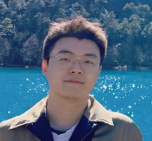 Yapeng Wei